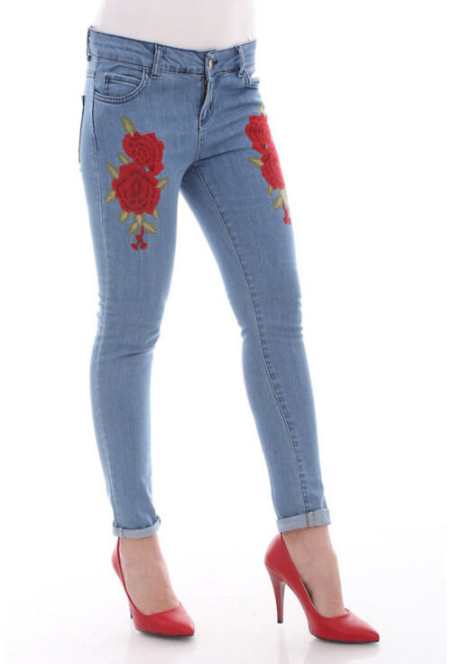 6359 Gül Nakışlı Kot Pantolon