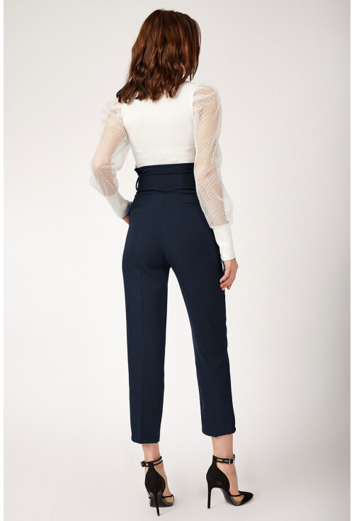 6464 Beli Kemerli Pantolon
