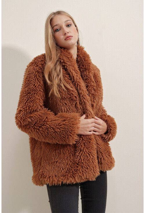 9088 Peluş Kaban