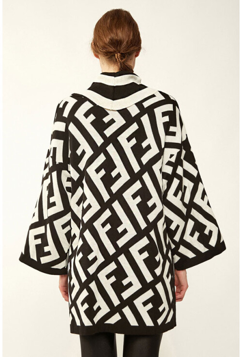 15719 Balıkçı Yaka Triko Kazak