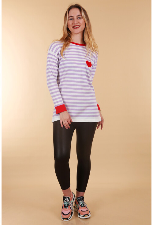 15766 Kalp Detaylı Siyah Beyaz Çizgili Oversize Triko Kazak