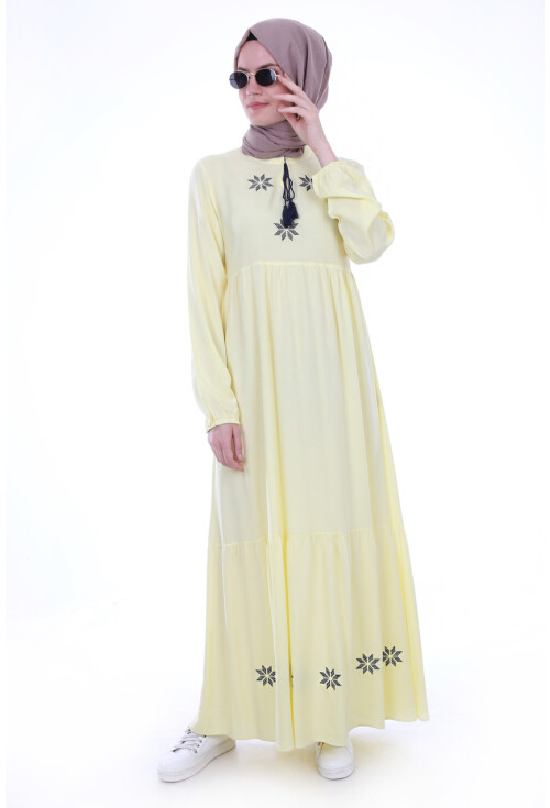 1685 Yaka İp Bağlama Nakışlı Tesettür Elbise