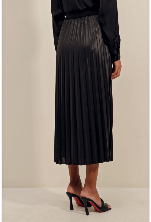 1894 Pleated Skirt With Leather-Look