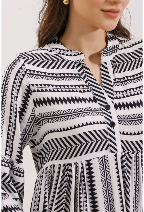 1975 Ethnic Pattern Dress