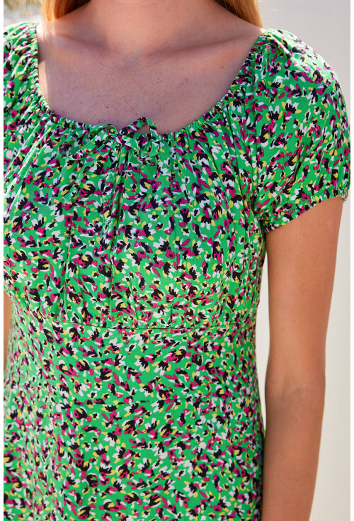 2427 Yırtmaçlı Çiçekli Viskon Elbise