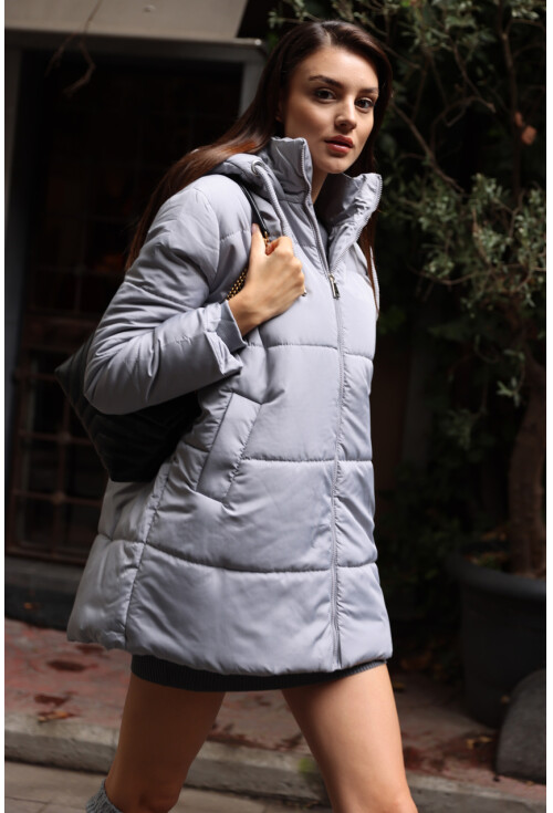 Kapüşonlu Oversize Şişme Mont