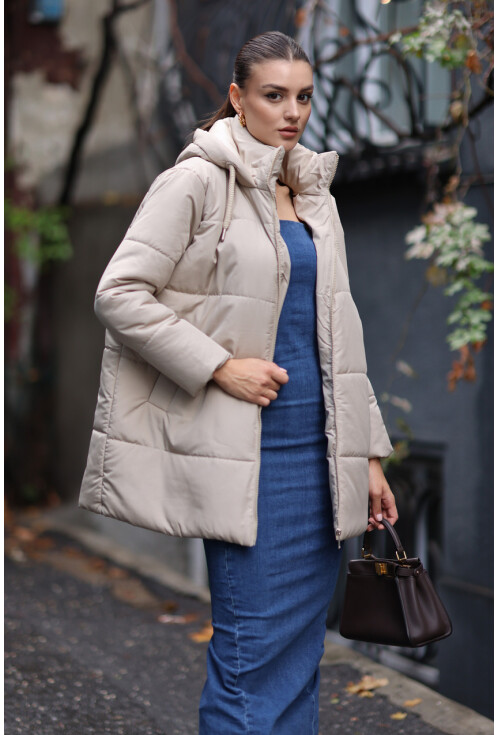Kapüşonlu Oversize Şişme Mont