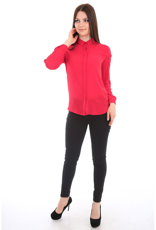 3465 Omuzları Dantelli Gömlek