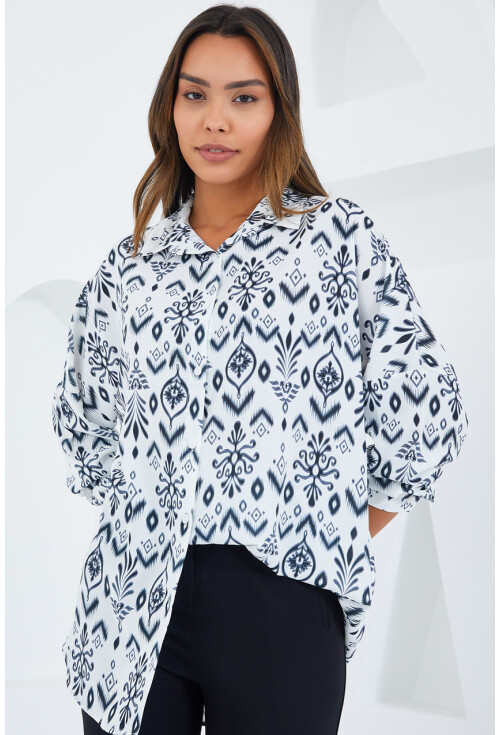 3985 Oversized Satin Shirt