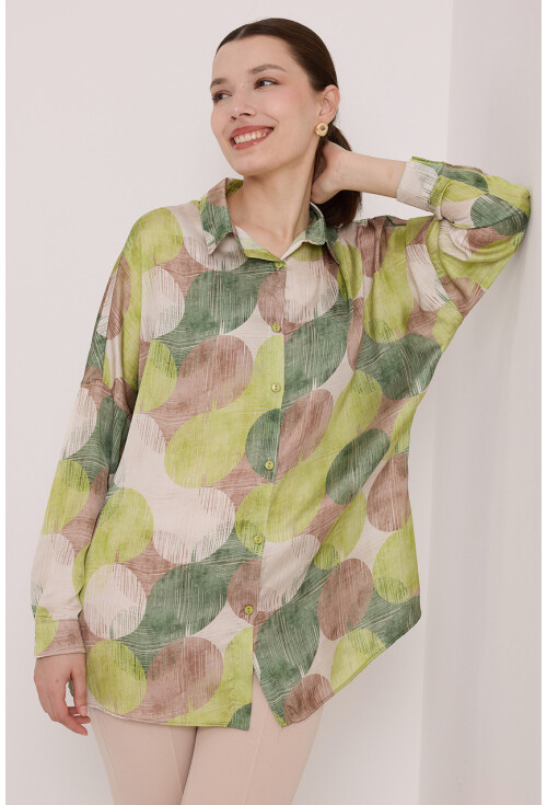 3985 Oversized Satin Shirt