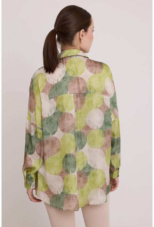 3985 Oversized Satin Shirt