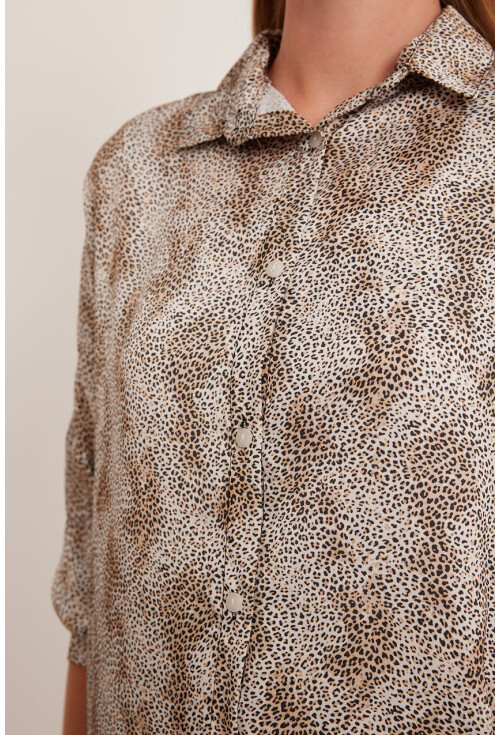 3985 Oversized Satin Shirt