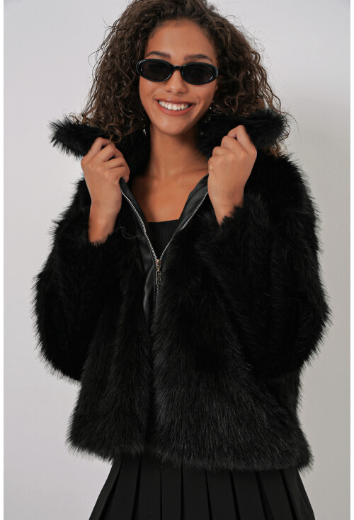 5204 Peluş Kürk Mont