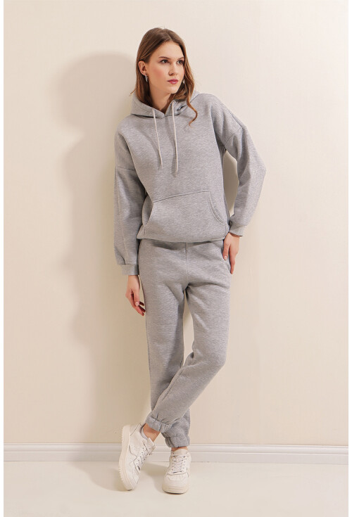 55323 Oversized Hooded Three-Thread Tracksuit