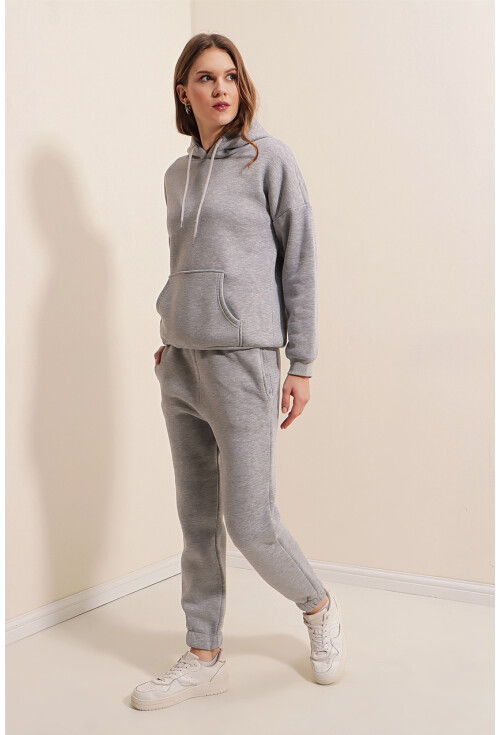 55323 Oversized Hooded Three-Thread Tracksuit