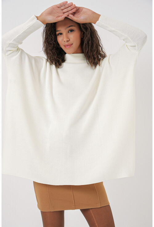 15783 Split Poncho Sweater
