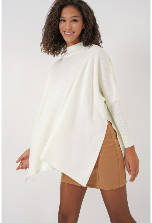 15783 Split Poncho Sweater