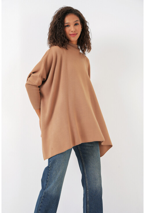 15783 Yırtmaçlı Panço Kazak