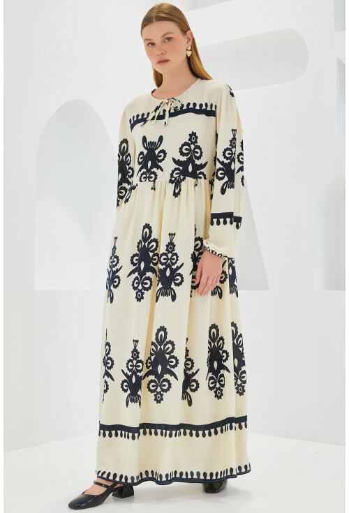 1947 Patterned Long Dress