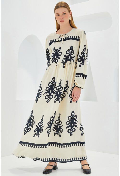 1947 Patterned Long Dress
