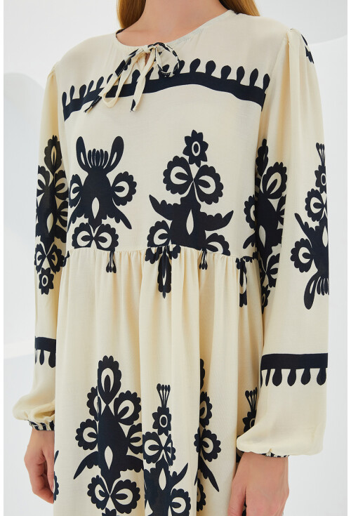 1947 Patterned Long Dress