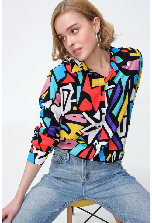 3721 Graphic Patterned Shirt