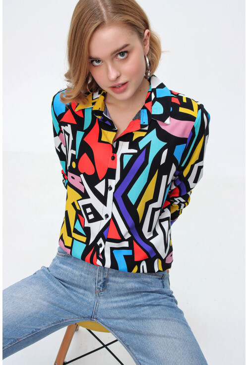 3721 Graphic Patterned Shirt