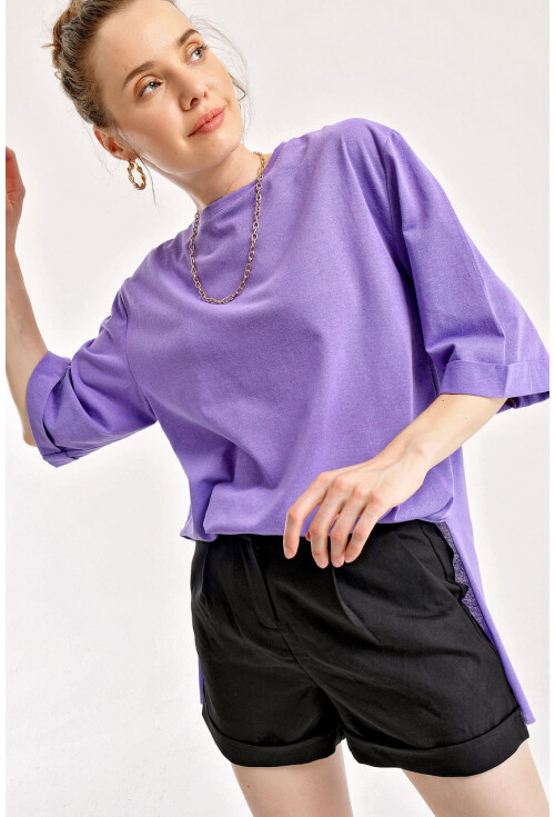 4123 Yırtmaçlı Oversize Tişört