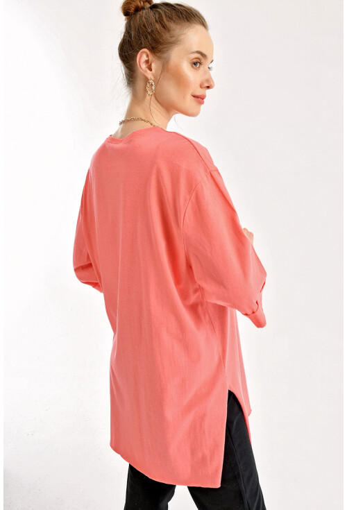 4123 Yırtmaçlı Oversize Tişört