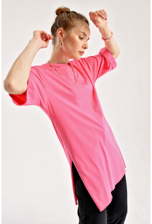 4123 Yırtmaçlı Oversize Tişört