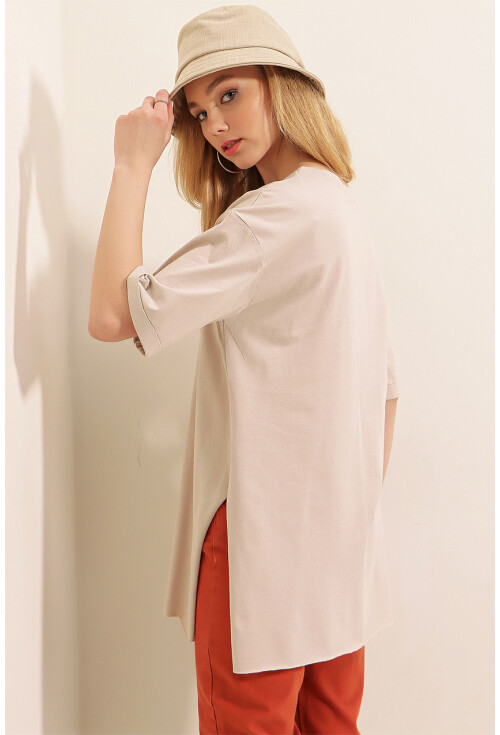 4123 Yırtmaçlı Oversize Tişört