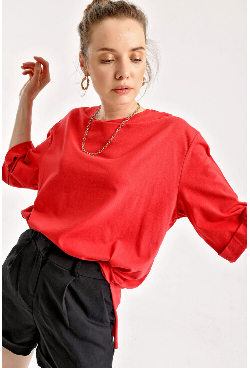 4123 Yırtmaçlı Oversize Tişört