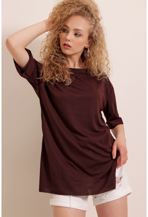4123 Yırtmaçlı Oversize Tişört