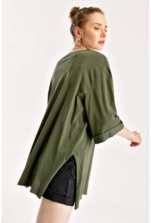 4123 Yırtmaçlı Oversize Tişört