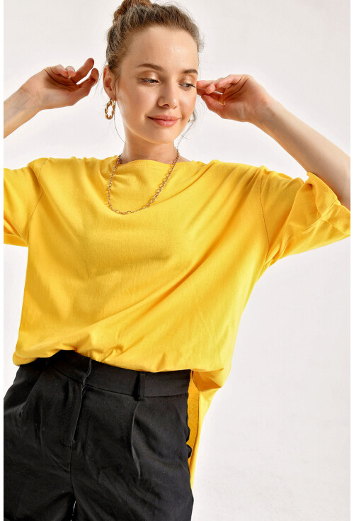 4123 Yırtmaçlı Oversize Tişört