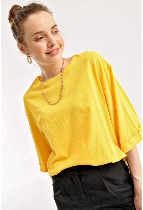 4123 Yırtmaçlı Oversize Tişört