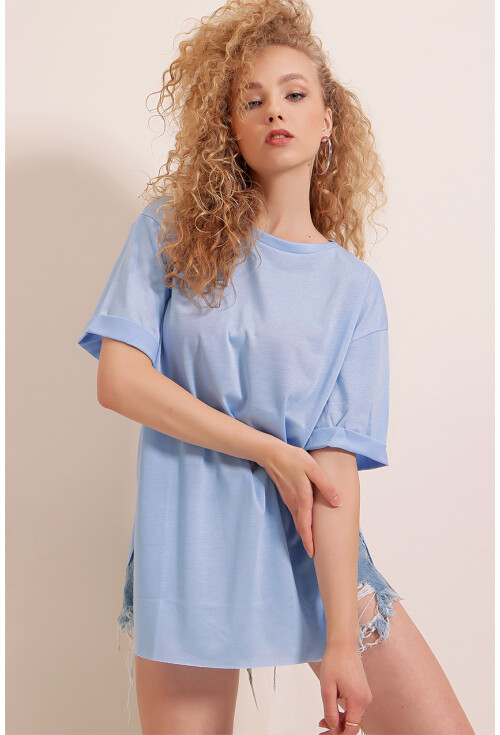 4123 Yırtmaçlı Oversize Tişört