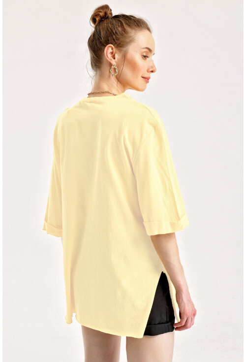 4123 Yırtmaçlı Oversize Tişört