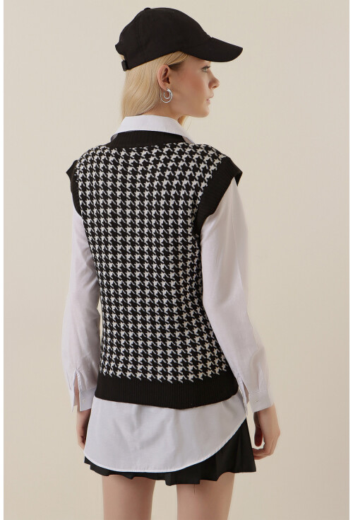 4254 Kazayağı Desen Triko Süveter