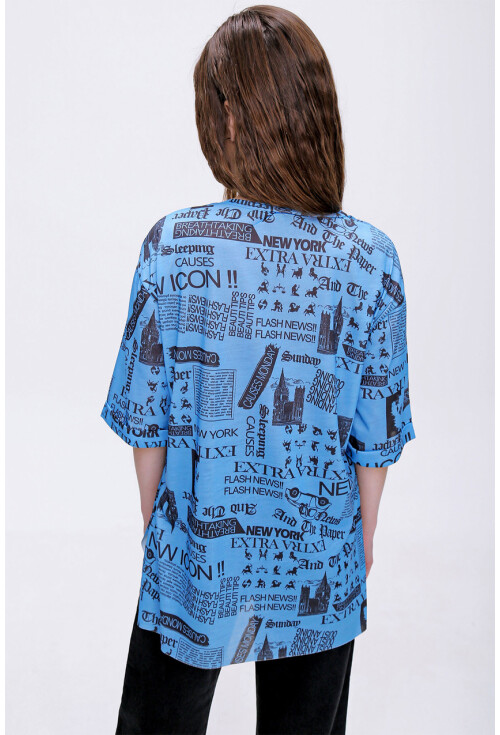 4299 Gazete Baskılı Oversize Tshirt
