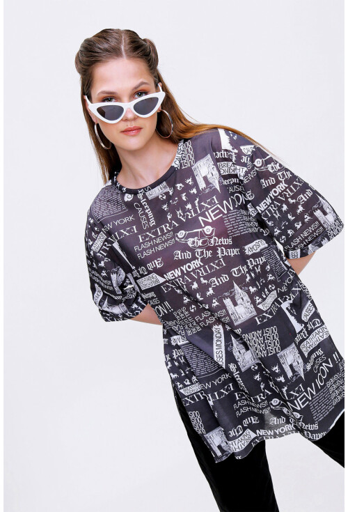 4299 Gazete Baskılı Oversize Tshirt