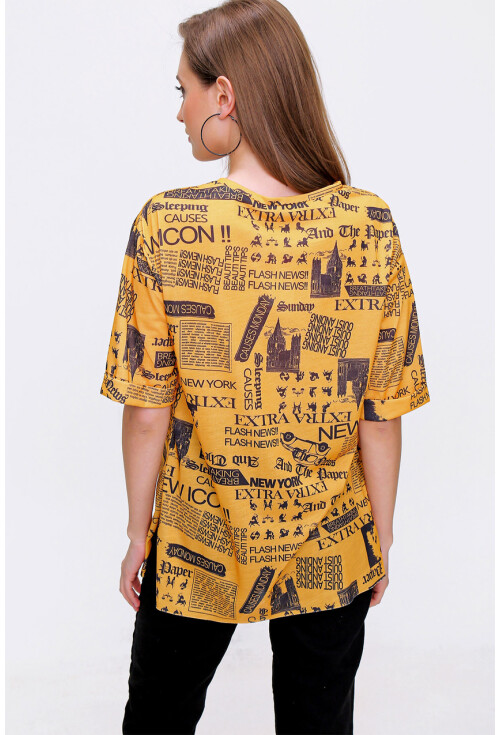 4299 Gazete Baskılı Oversize Tshirt