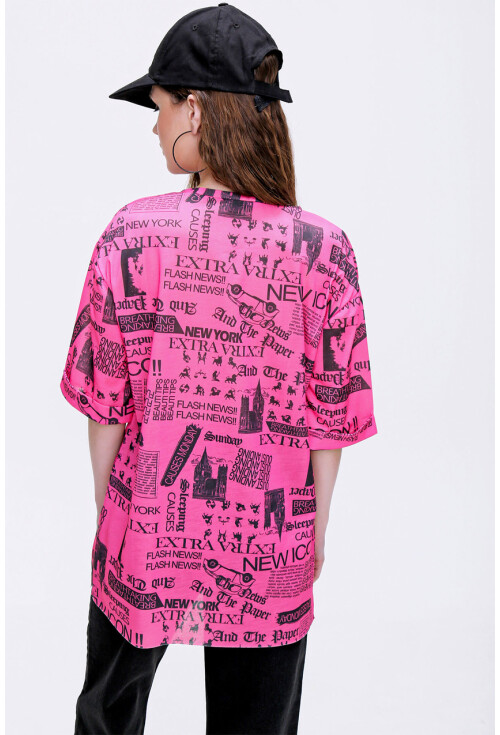 4299 Gazete Baskılı Oversize Tshirt