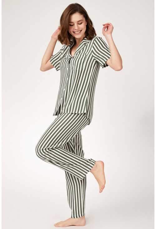 6471 Desenli Viskon Pijama Takımı