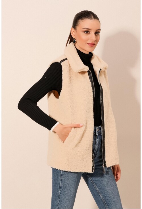 6793 Plush Vest