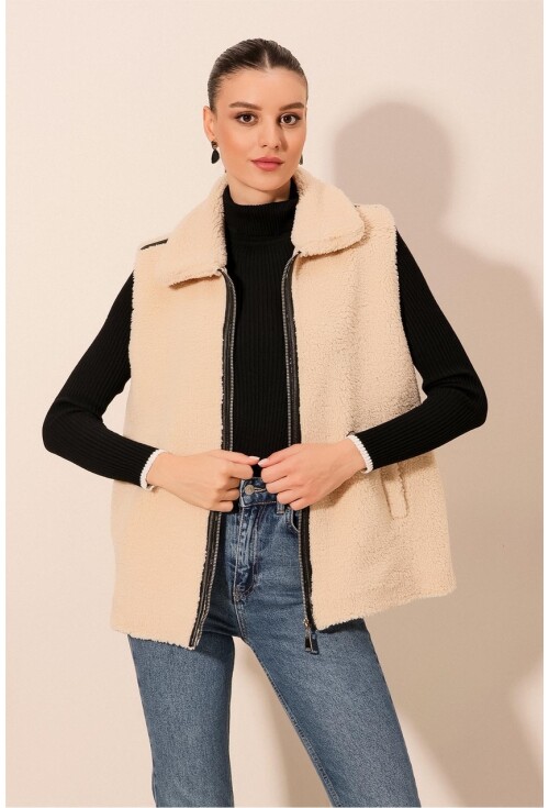 6793 Plush Vest