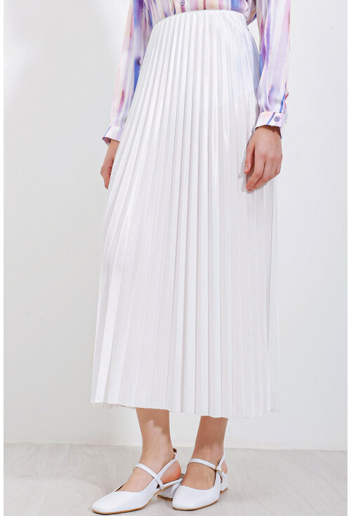 8009 Deri Görünümlü Piliseli Etek