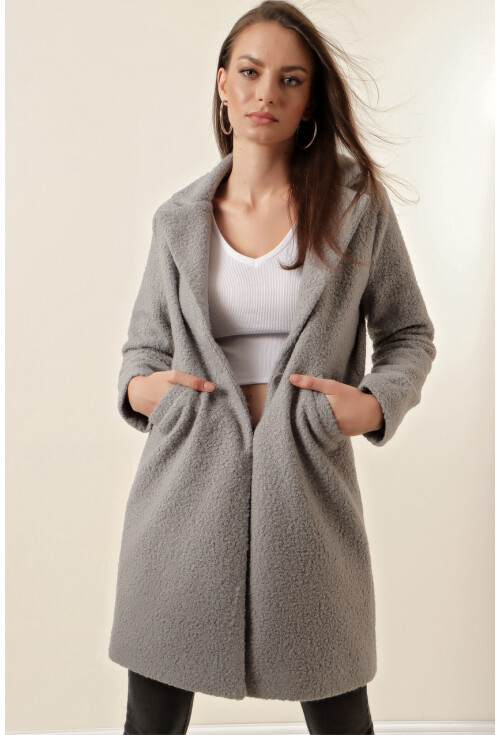 9082 Oversized Wool Coat