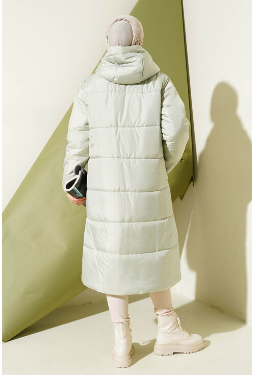 T5120 Kapşonlu Uzun Şişme Tesettür Mont