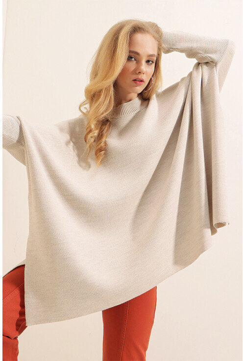 15783 Yırtmaçlı Panço Kazak